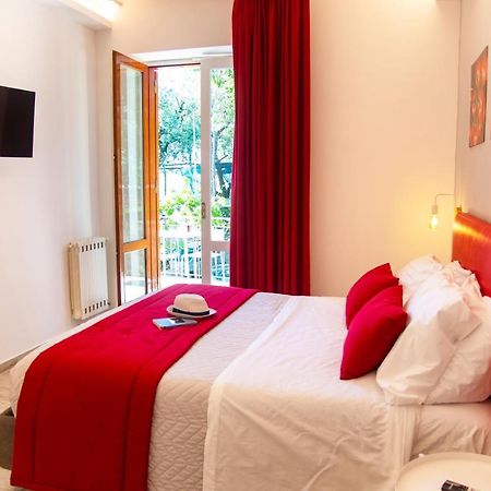 On' Michele Guest House Sorrento Exterior foto